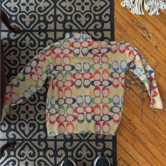 Colorful Patterned Sweaters - Picture 6 of 9